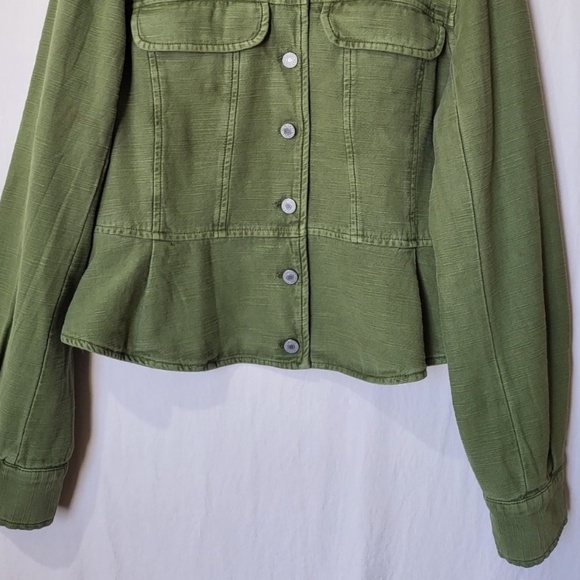 Unworn Free People Joselyn Cotton Washed Distress Jacket in Green - Picture 8 of 12
